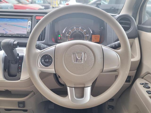0903779A30250912W00211.jpg