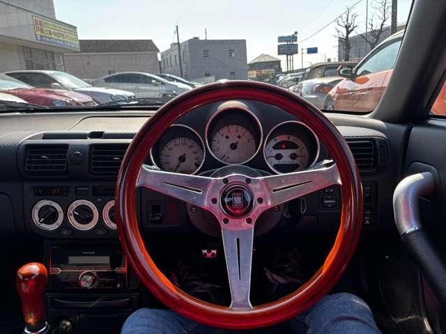 22218947_carP_l_3.jpg