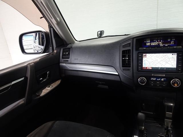 0551070A30260225W00116.jpg
