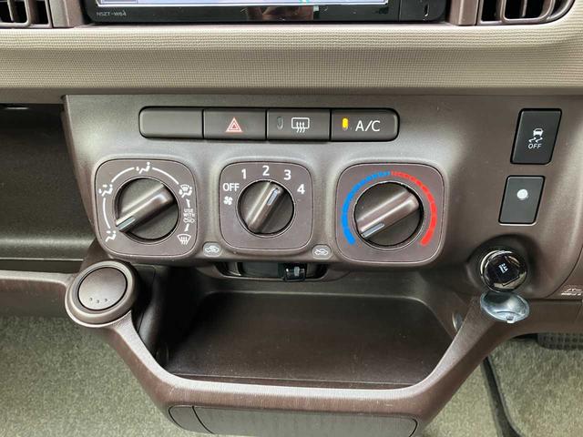 0940096A30250825W00114.jpg