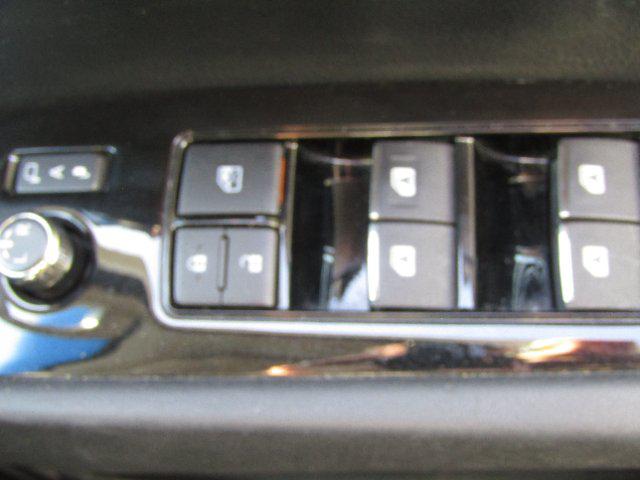 0c815b3f705587ae8b618d8fb23cf4d6.jpg