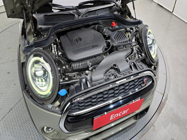 162d8985871bf2e6284f396695e4a677.jpeg