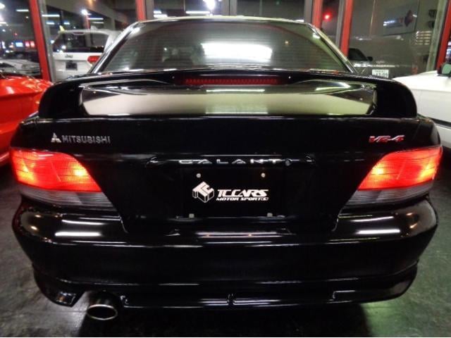 20fd6bcc4af3dc1a9a2cc94a40f4fac4.jpg
