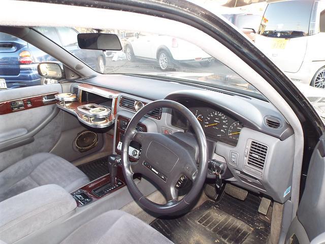 0500115A30251211W00105.jpg