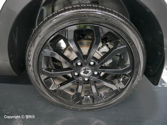 5101001990R12.jpg