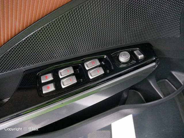 5101001990R14.jpg