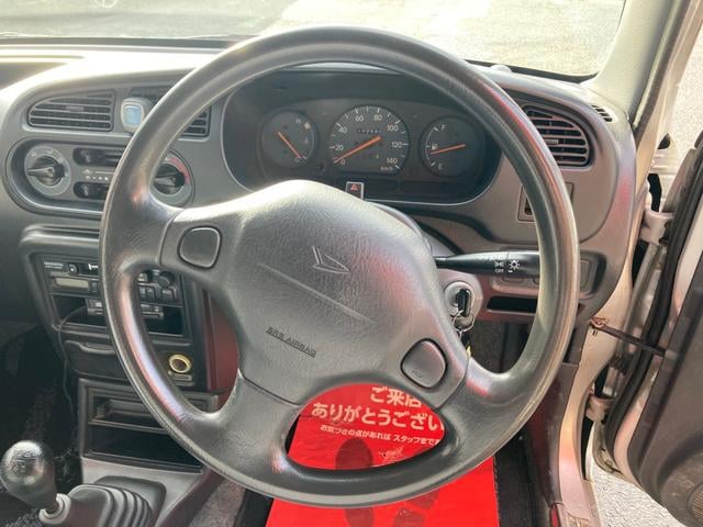 0804236A30240306W00107.jpg
