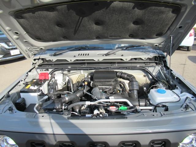 0204805A30251030W00110.jpg
