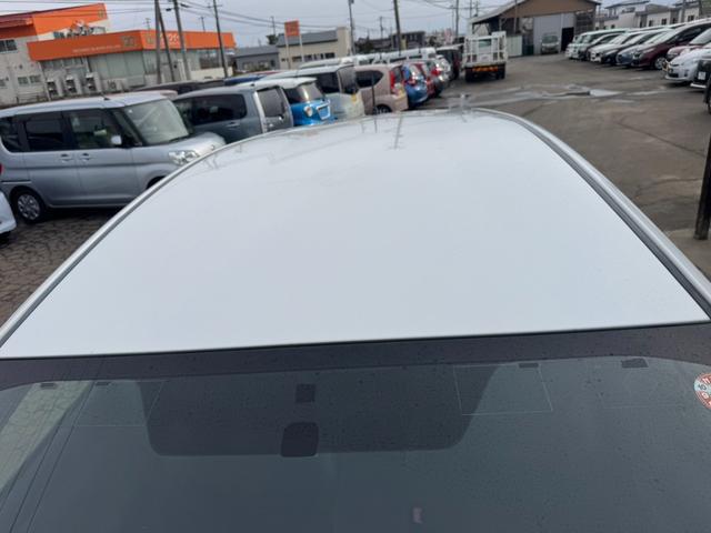 0904066A30260309W00106.jpg