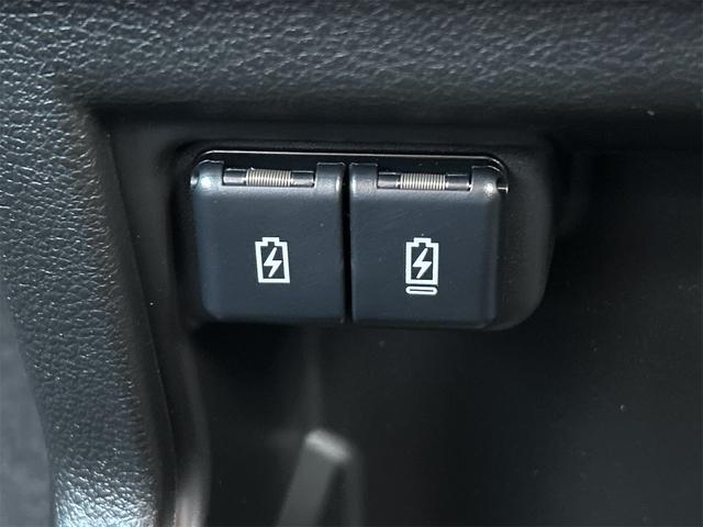 0404257A30251205W00405.jpg