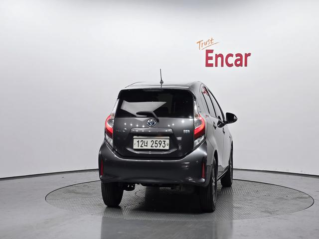 11b3419d9e85942e6e46363ef4af578e.jpeg