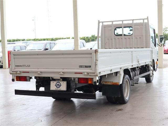 e652a7fc8daf55b6e4088664a416094b.jpg