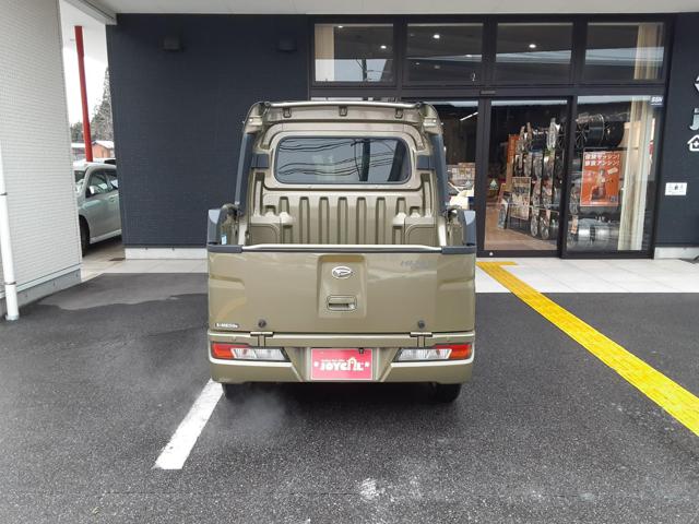 dcee45df58fe29aec5a1f583c1618c7b.jpg