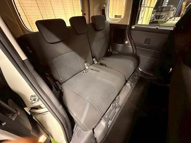 22347848_carP_l_2.jpg