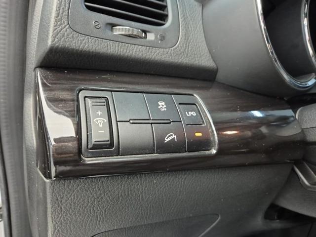 5041501951R15.jpg