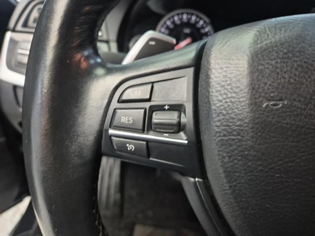 5111501257R16.jpg