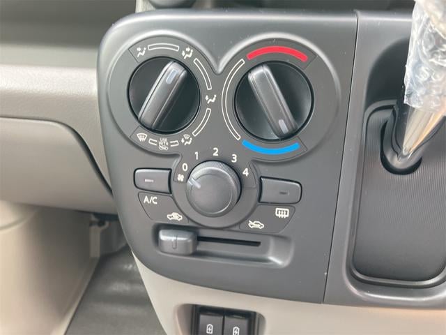 0202095A30250612W00808.jpg
