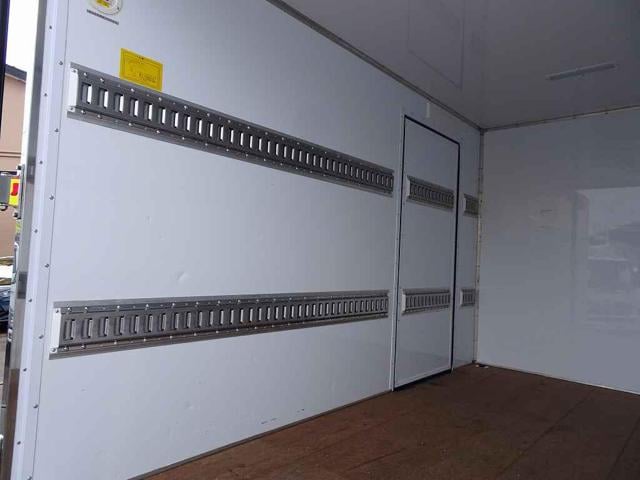 a83edd0bb4cd846e98192d5ebc00152f.jpg