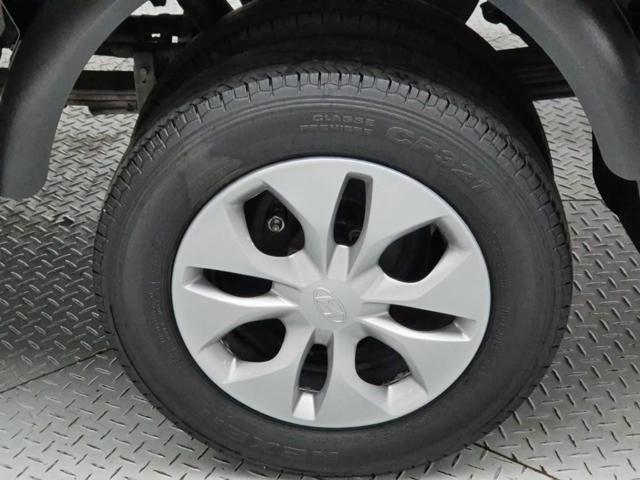 5051002583R19.jpg