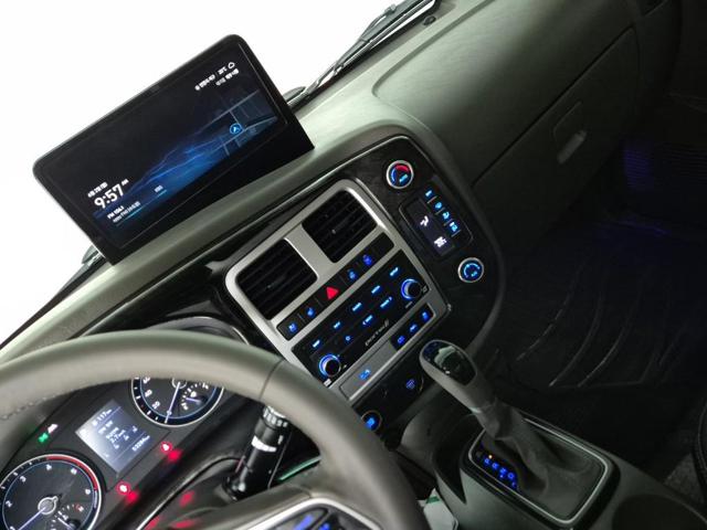 5051002583R9.jpg