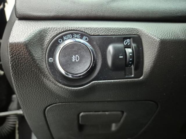 5111000637R18.jpg