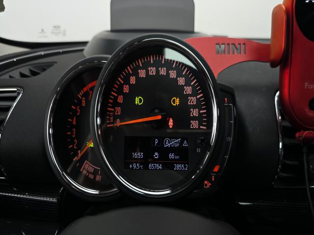 fe5e5cb3e275c7bed7fca3db2fc580f5.jpeg
