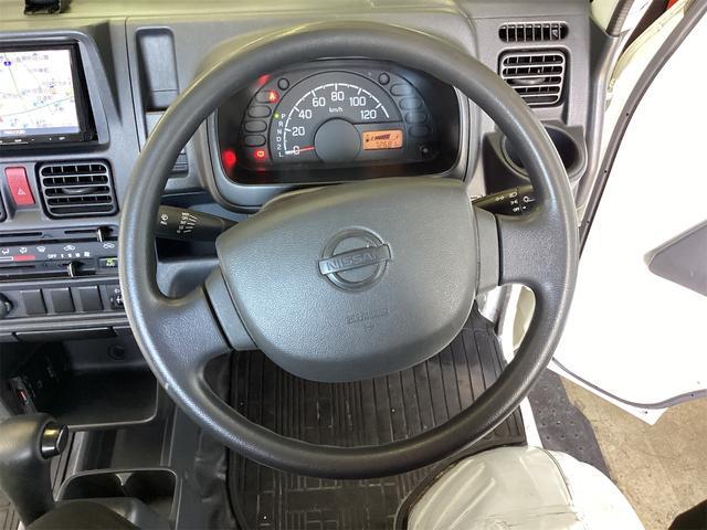 0702733A30260411W00101.jpg