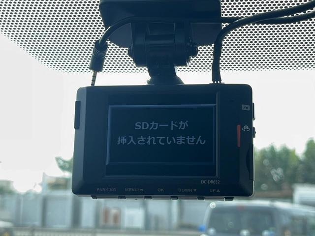20833811_carP_l_14.jpg
