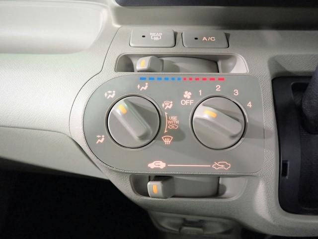 0205186A30260403W00105.jpg