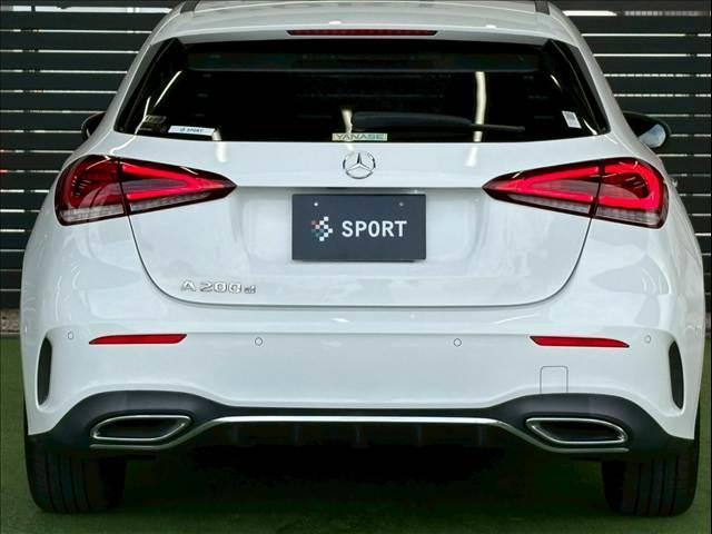 21126224_carP_l_8.jpg