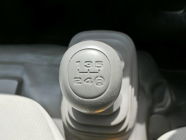 22565180_carP_l_18.jpg