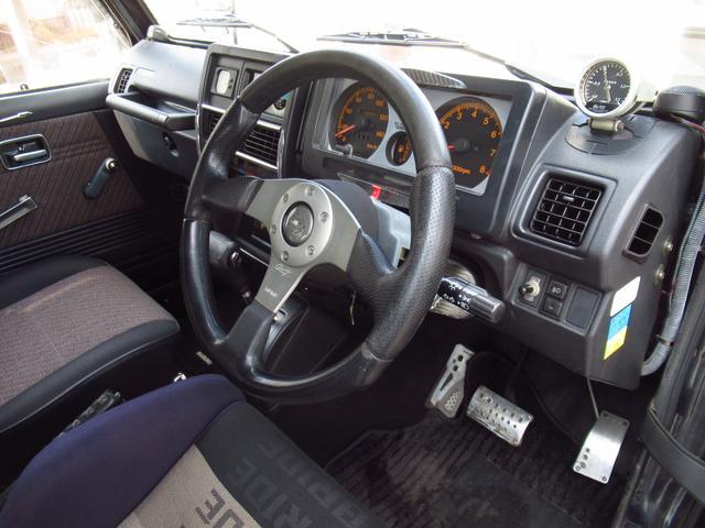 0903628A30260403W00112.jpg