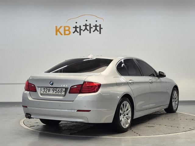 5121501762R3.jpg