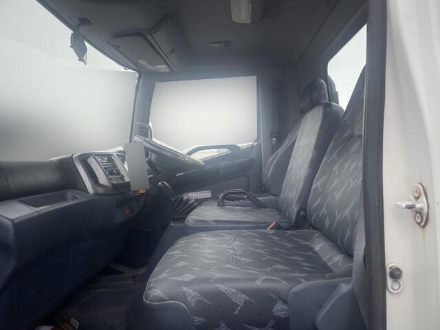 89748_30.jpg