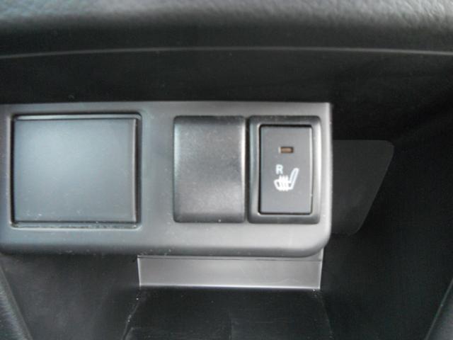 1170011A30240703W00215.jpg