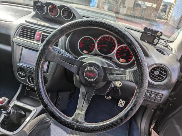1002002A30251106W00108.jpg