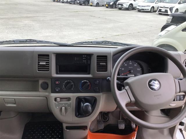 9030346A30250609W00214.jpg