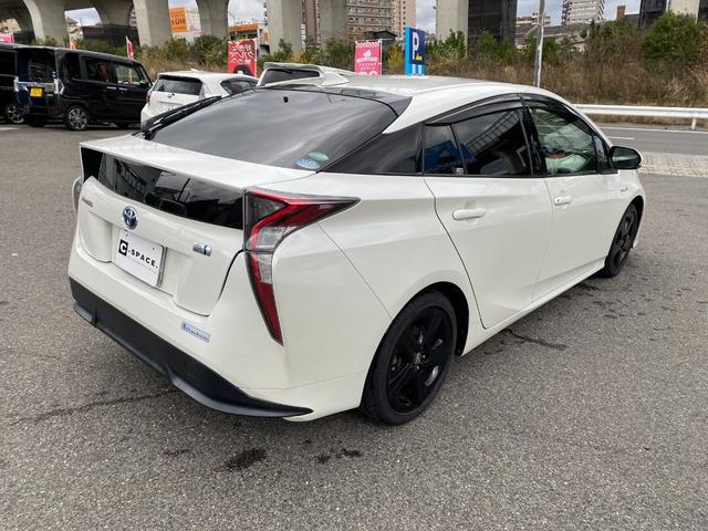 0708536A30251226W00215.jpg