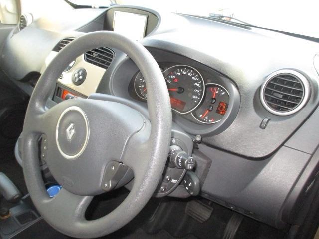 9731093A30251219W00116.jpg
