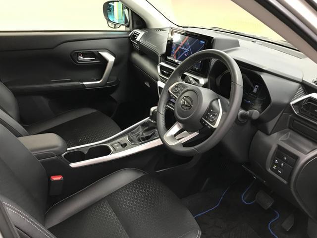 9940001A30251202W00514.jpg