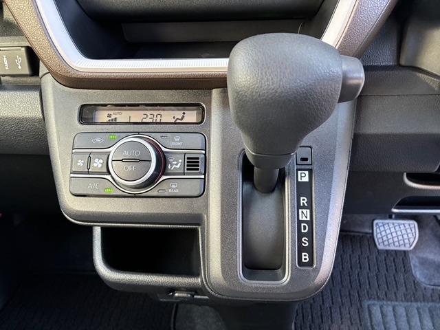 1010624A30251213W00115.jpg