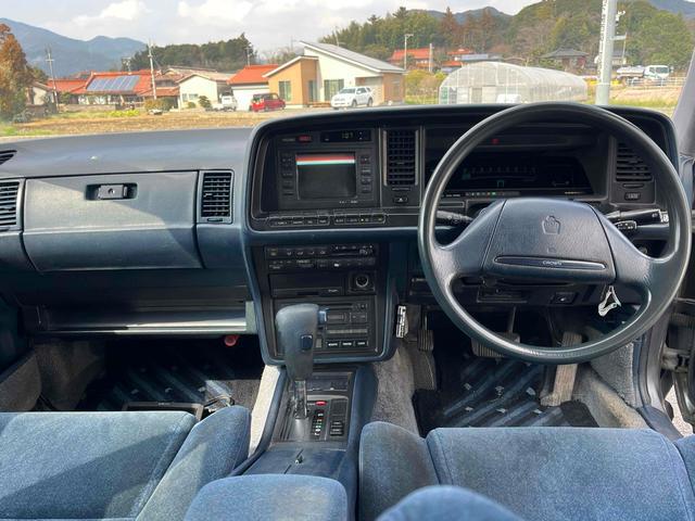 1010560A30260309W00301.jpg