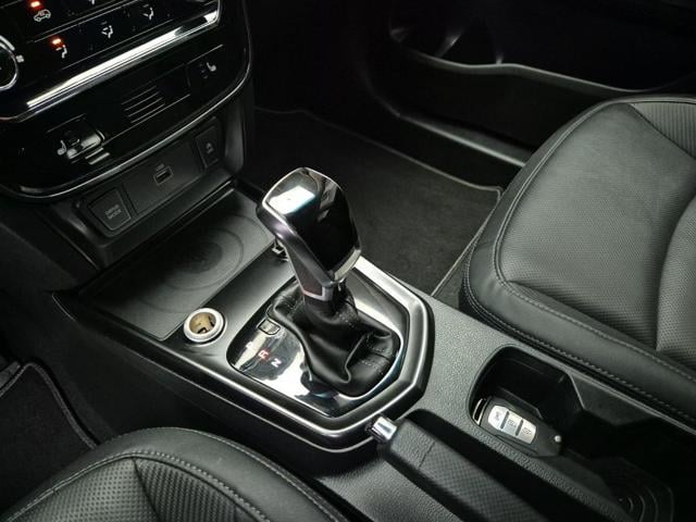 5111000208R8.jpg