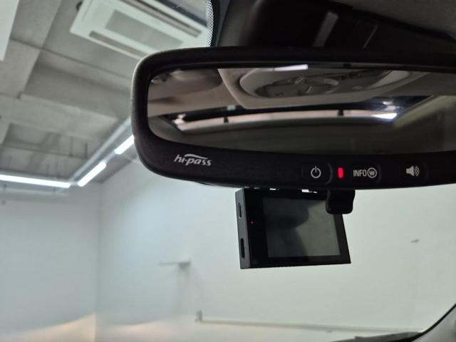 5081502117R17.jpg