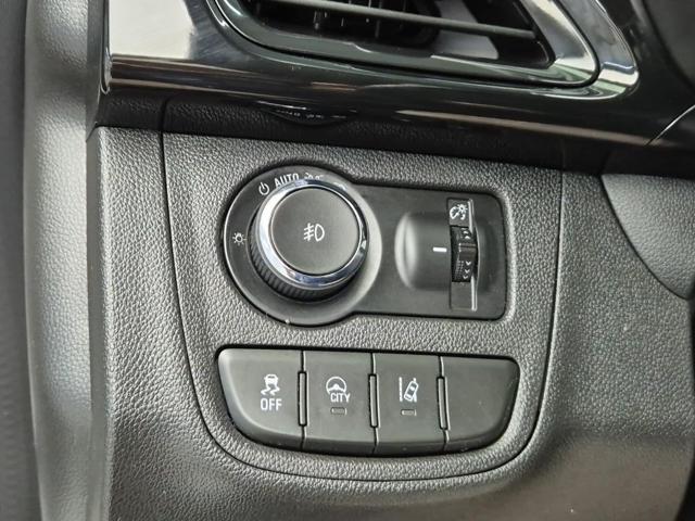 5081502117R18.jpg