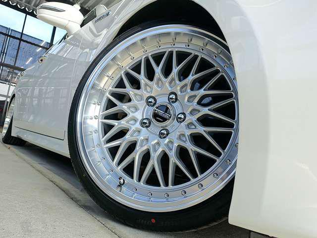 fbd6053af8e001b93ecda0e46bd9e40e.jpg