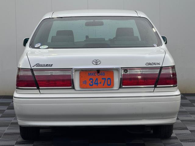 0540491A30260405W00205.jpg