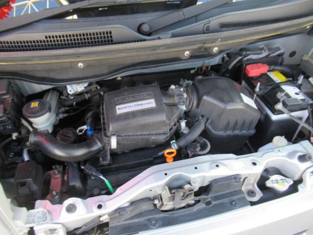 0500827A30251117W00313.jpg
