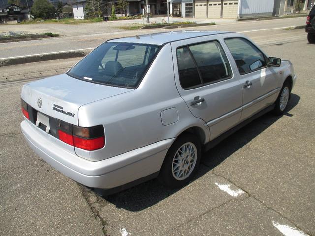 1157501A30190531W00106.jpg