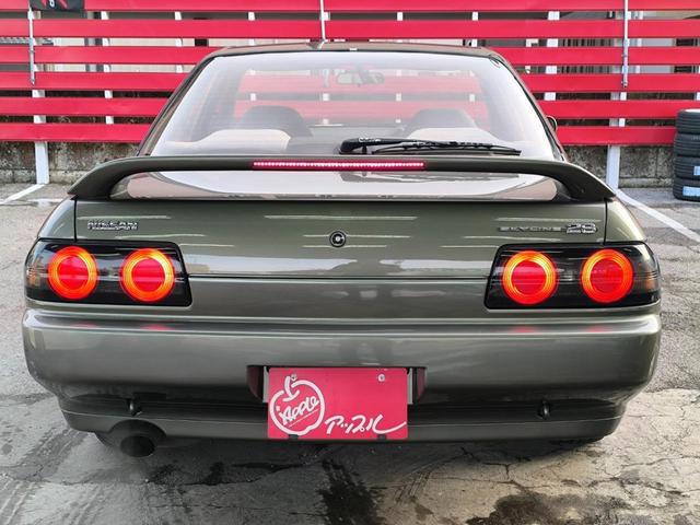 0404303A30260129W00118.jpg